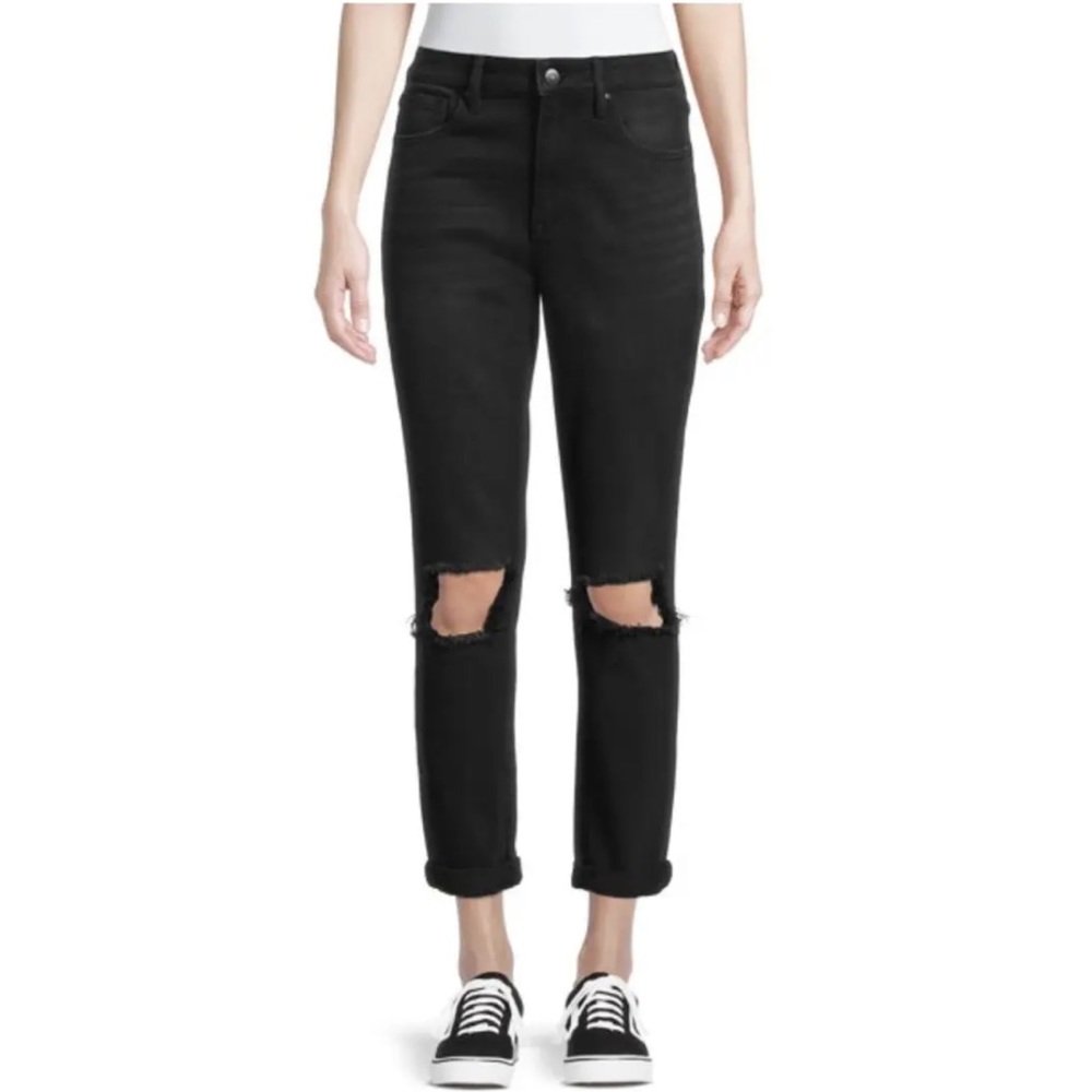 NO BOUNDARIES Destructed Mom Jeans | Size 15